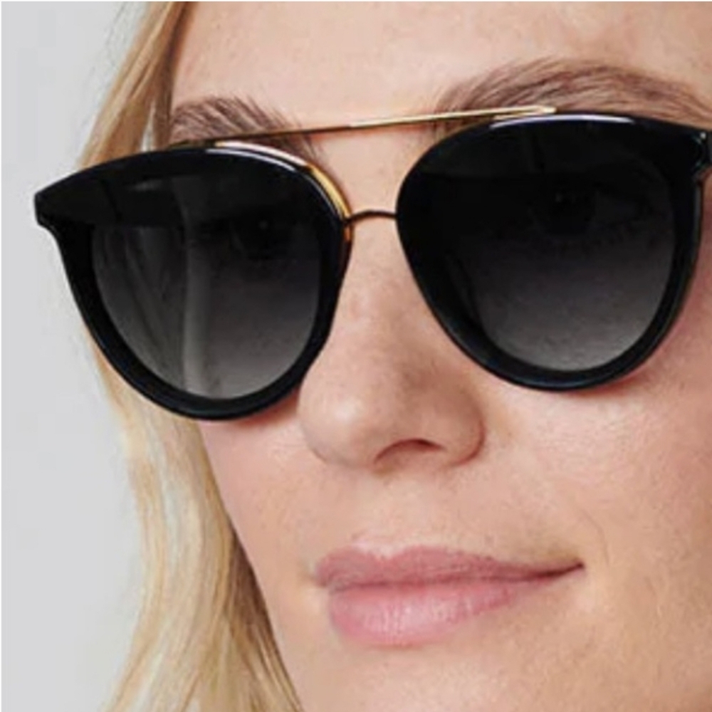NWOB Krewe Clio Aviator Black Matte Champagne 24K